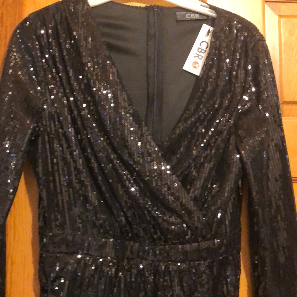 New Fully sequined dress.